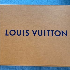 Meet your Posher, Farzana